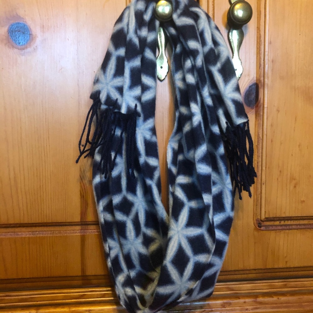 scarf